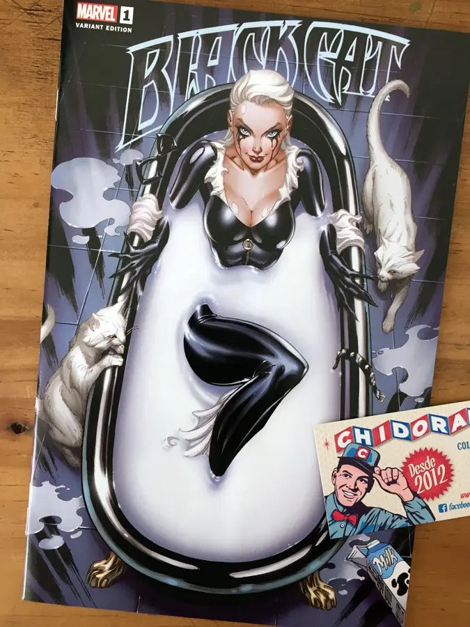 Comic - Black Cat #1 Milk Bathtub Scott Campbell Sexy