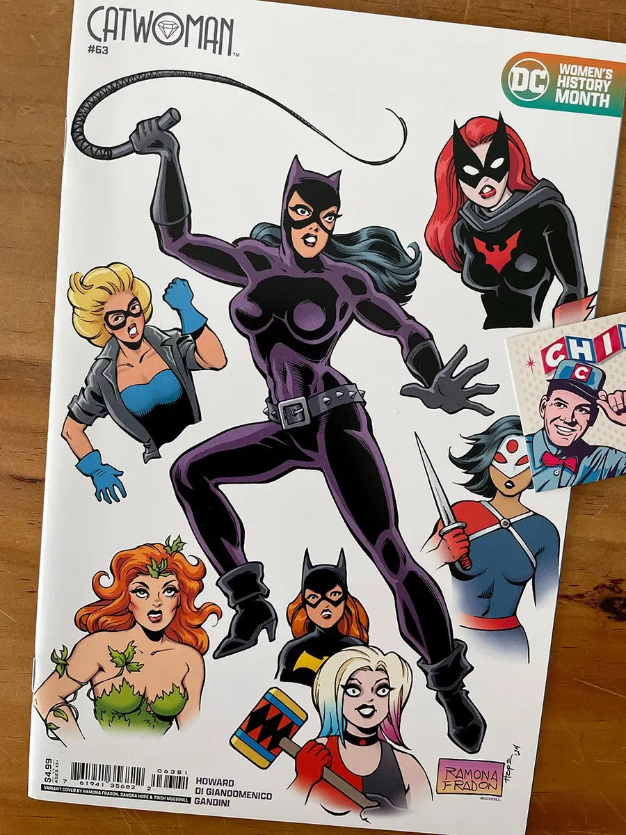 Comic - Catwoman #63 Women History Variant
