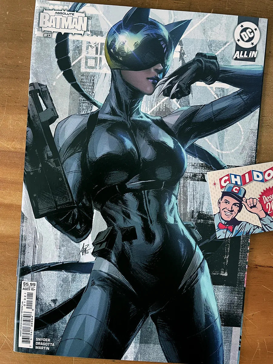 Comic - Absolute Batman #13 Catwoman Artgerm Variant Sexy