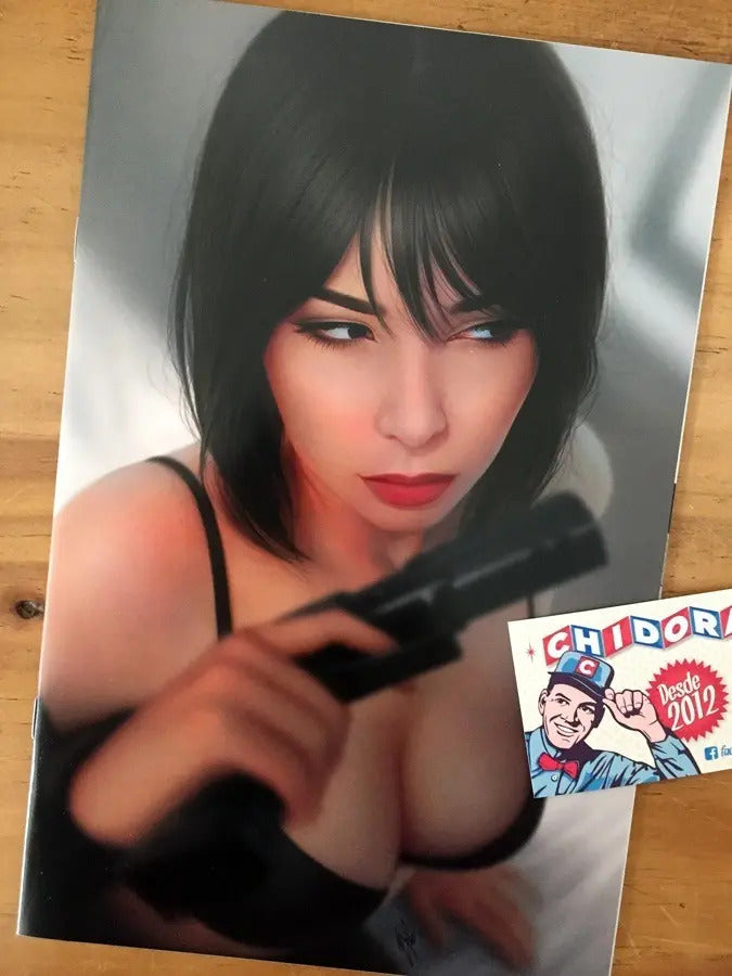 Comic - Jennifer Blood #5 Warren Louw Sexy Variant B