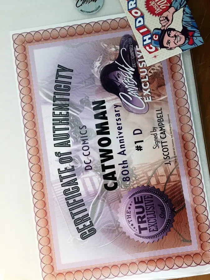Comic - Catwoman 80th Anniversary Batman Campbell D Firmada