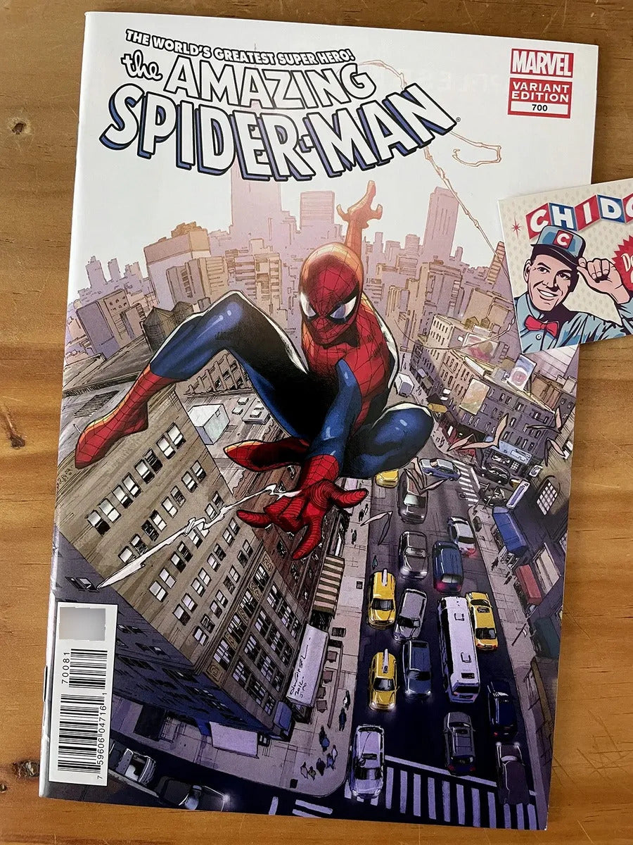 Comic - Amazing Spider-man #700 Olivier Coipel Variant