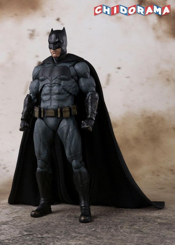Batman Justice League Figuarts Bandai En Mano!