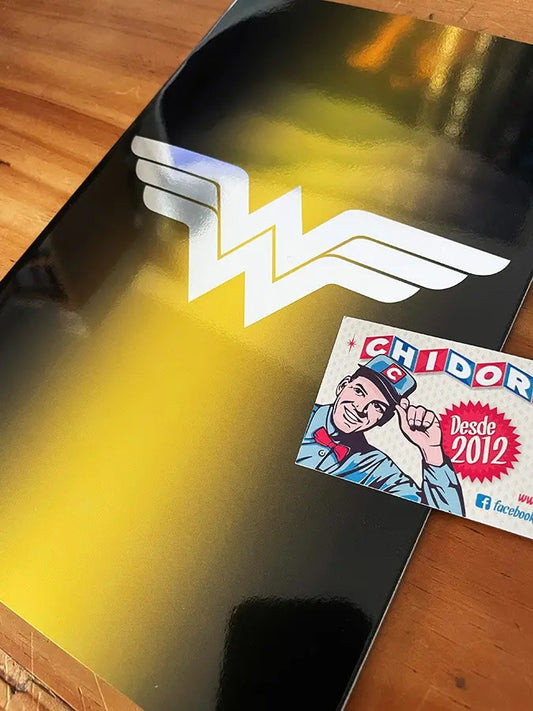 Comic - Wonder Woman #1 Nycc 2023 Foil Logo Variant