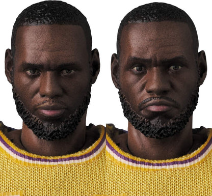 Lebron James Lakers Mafex Medicom Auténtico