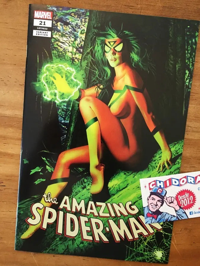 Comic - Amazing Spider-man #822 #21 Mayhew Spider-woman