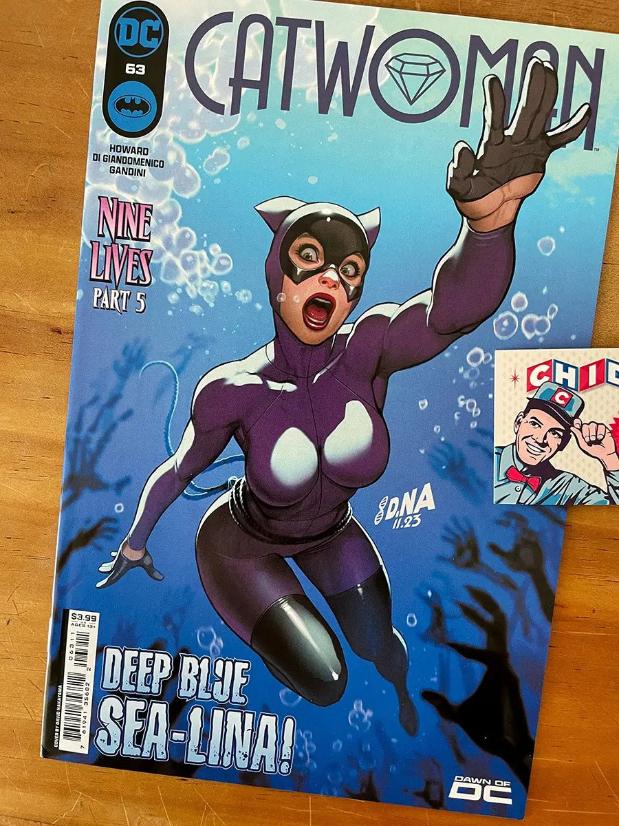 Comic - Catwoman #63 David Nakayama Variant