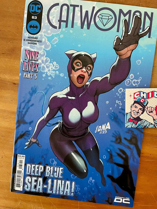 Comic - Catwoman #63 David Nakayama Variant