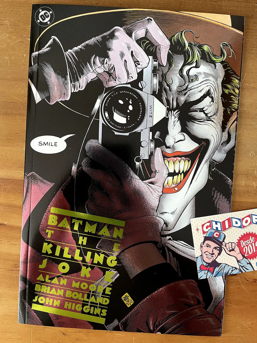 Comic - Batman Killing Joke Foil Cover Brian Bolland Joker