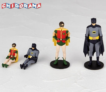 Figura - Batmobile 1966 Batman Batimóvil Adam West Revoltech