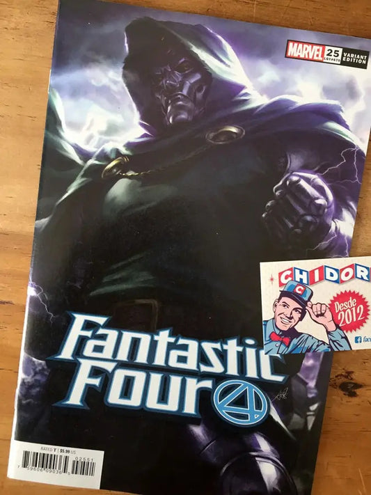 Comic - Fantastic Four #25 Artgerm Stanley Lau Dr. Doom