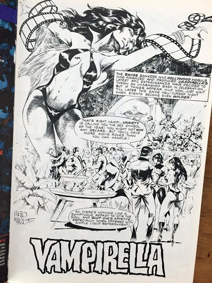 Comic - Vampirella Silver Anniversary Collection 4 Good Girl