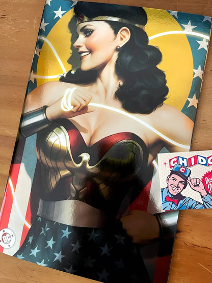 Comic - New History Dc Universe #1 Artgerm Foil Wonder Woman