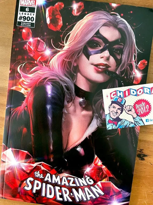 Comic - Amazing Spider-man #900 Chew Black Cat Trade Sexy