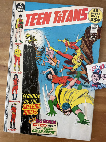 Comic - Teen Titans #37 1972 Robin Wonder Girl