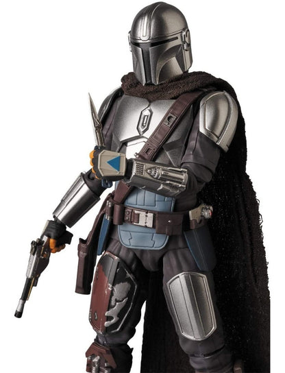 Figura - Mandalorian & Child Mafex Medicom Auténtico Grogu