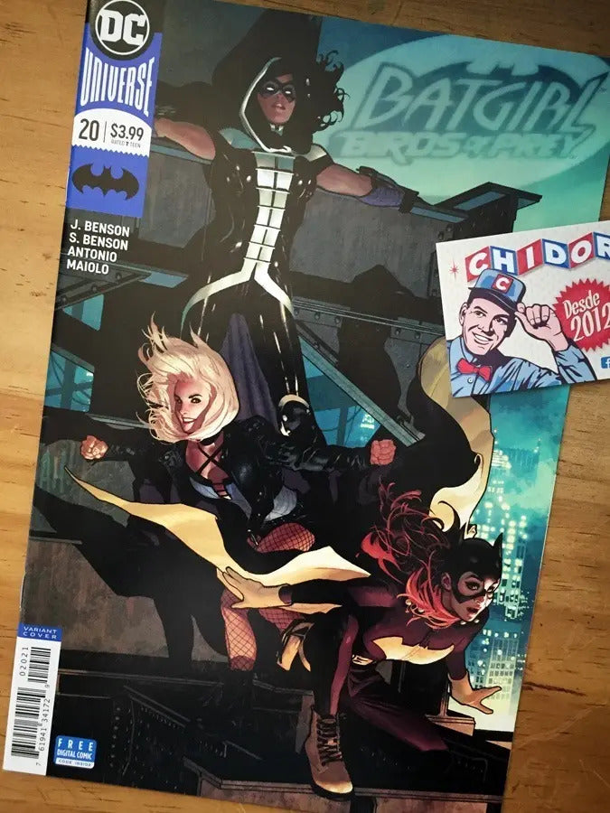 Comic - Batgirl & Birds Of Prey #20 Adam Hughes Variant