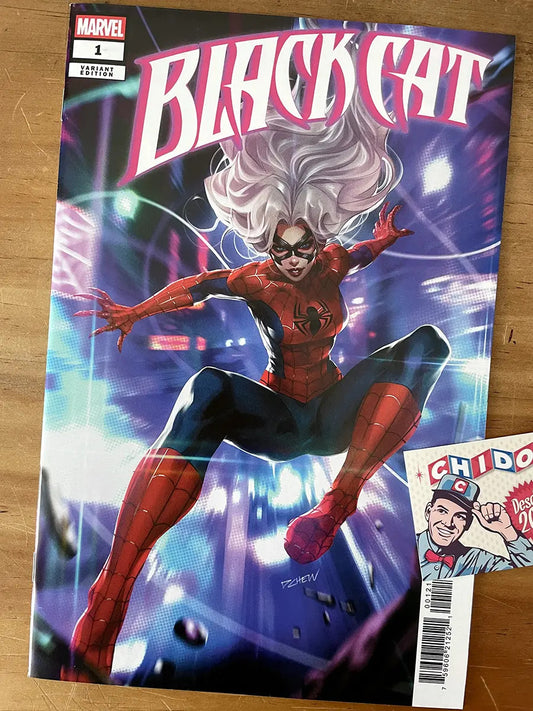 Comic - Black Cat #1 Chew Variant