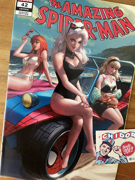 Comic - Amazing Spider-man #42 Black Cat Mj Gwen Ejikure