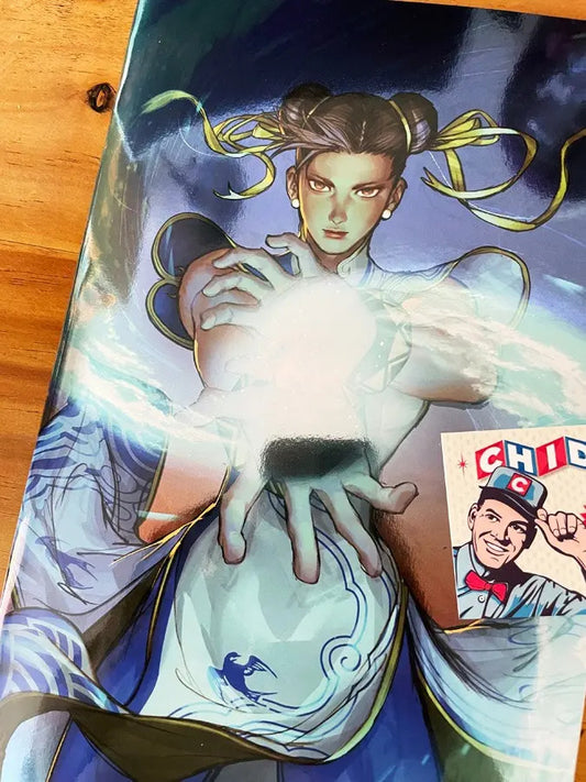 Comic - Street Fighter 6 #1 Chen Variant Foil Chun Li Sexy