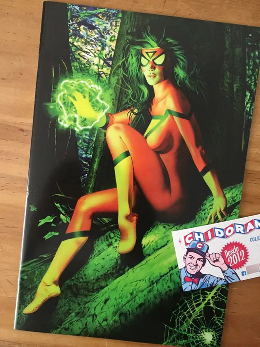 Comic - Amazing Spider-man #21 Virgin Mayhew Variant Sexy
