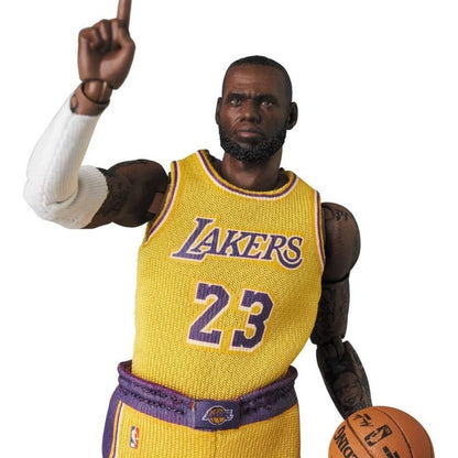 Figura - Lebron James Lakers Mafex Medicom Auténtico