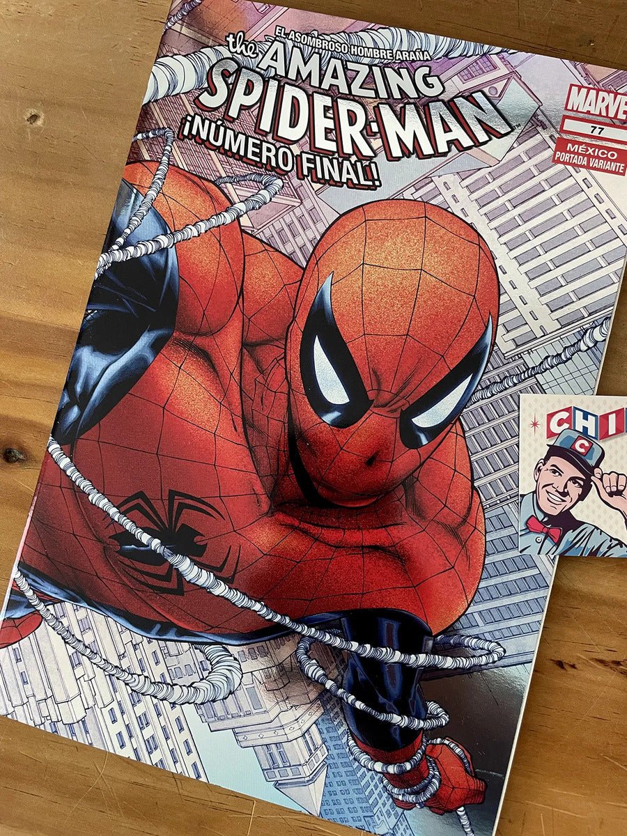 Comic - Amazing Spider-man #700 #77 Quesada Foil Mexico A