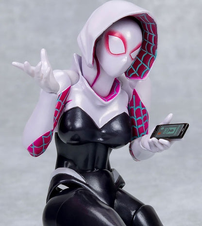 Spider-gwen Amazing Yamaguchi Revoltech Sellado