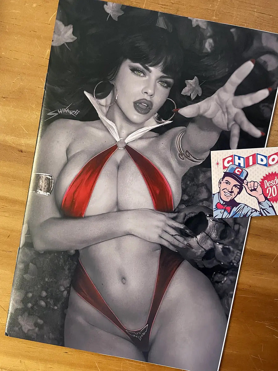 Comic - Vampirella #6 Shikarii Virgin Color Variant