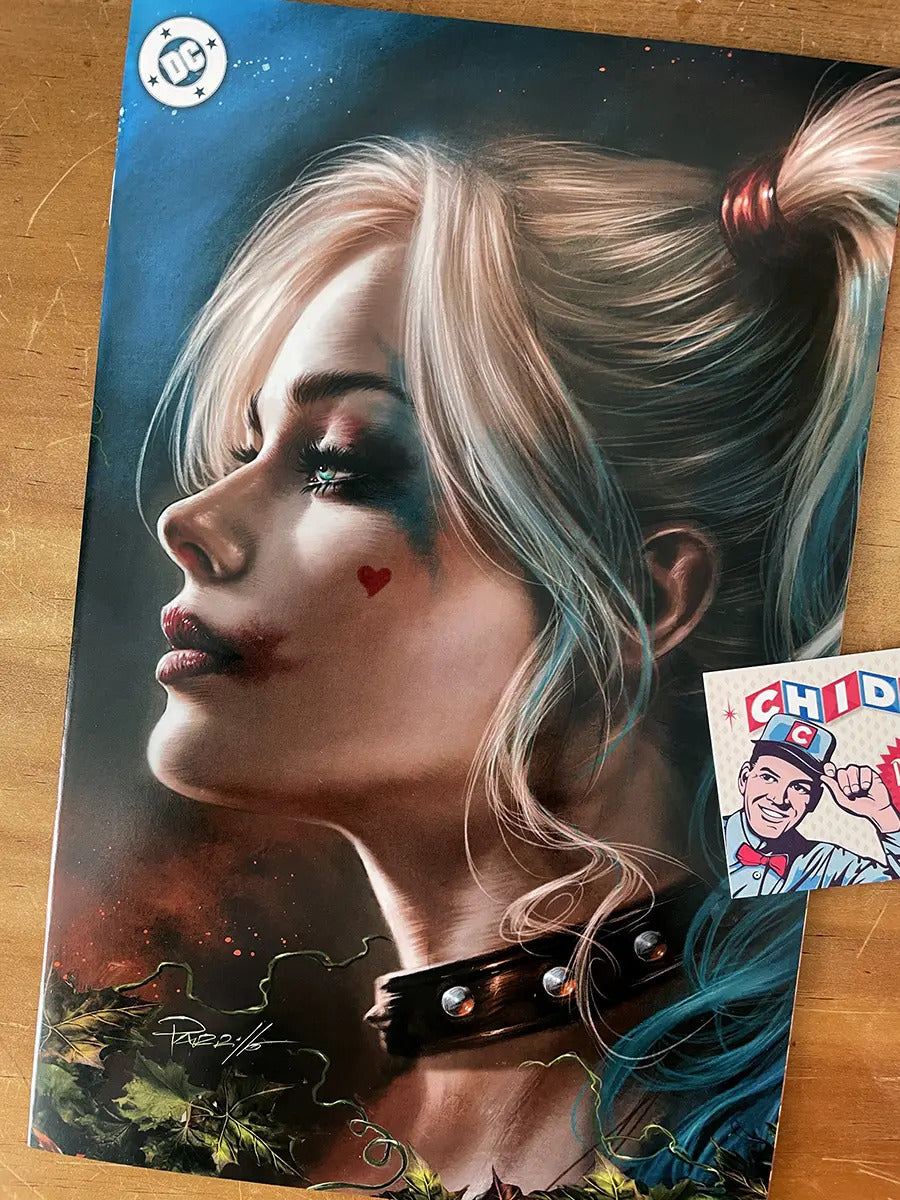 Comic - Poison Ivy 33 Harley Quinn 50 Virgin Cohen Parrillo