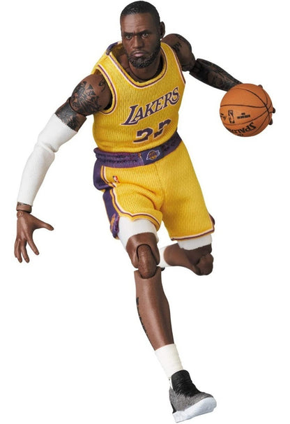 Lebron James Lakers Mafex Medicom Auténtico