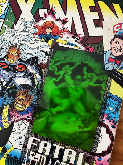 Comic - Uncanny X-men #304 Fatal Attractions Hologram Cover