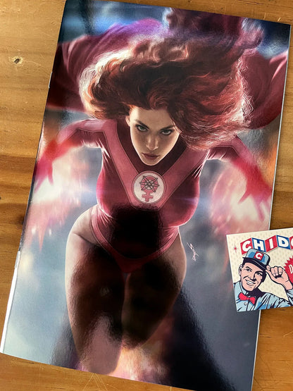 Comic - Invincible #1 Foil Shikarii Atom Eve Variant