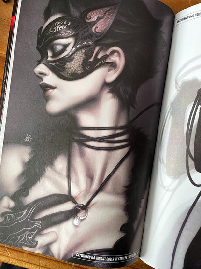 Comic - Catwoman Covered #1 Artgerm Foil Sexy Variant