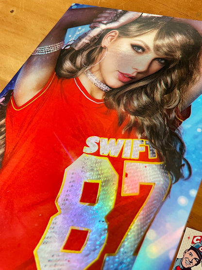 Comic - Taylor Swift #1 Superbowl Chiefs Shikarii Foil Sexy