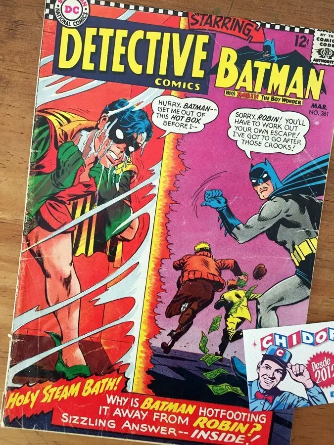 Comic - Detective Comics #361 Batman