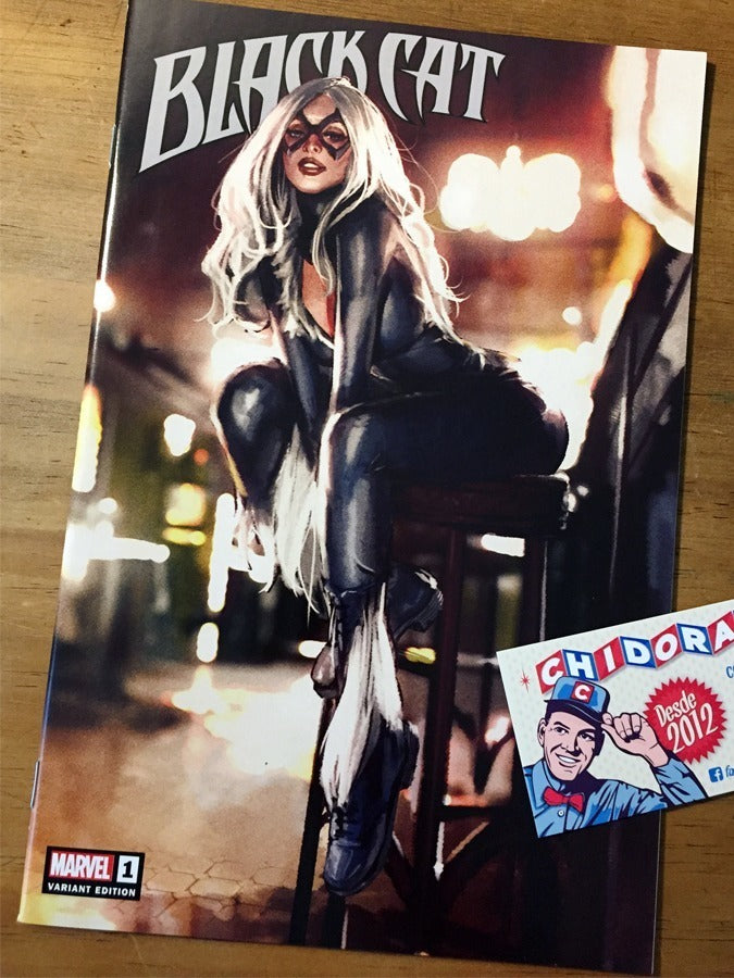 Comic - Black Cat #1 Parel Variant Sexy