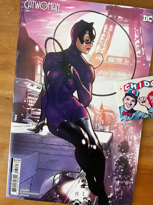 Comic - Catwoman #67 Lobos Variant Sexy